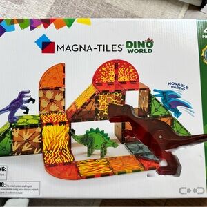 Magnatiles Dino World Magnetic Building Set - BRAND NEW UNOPENED